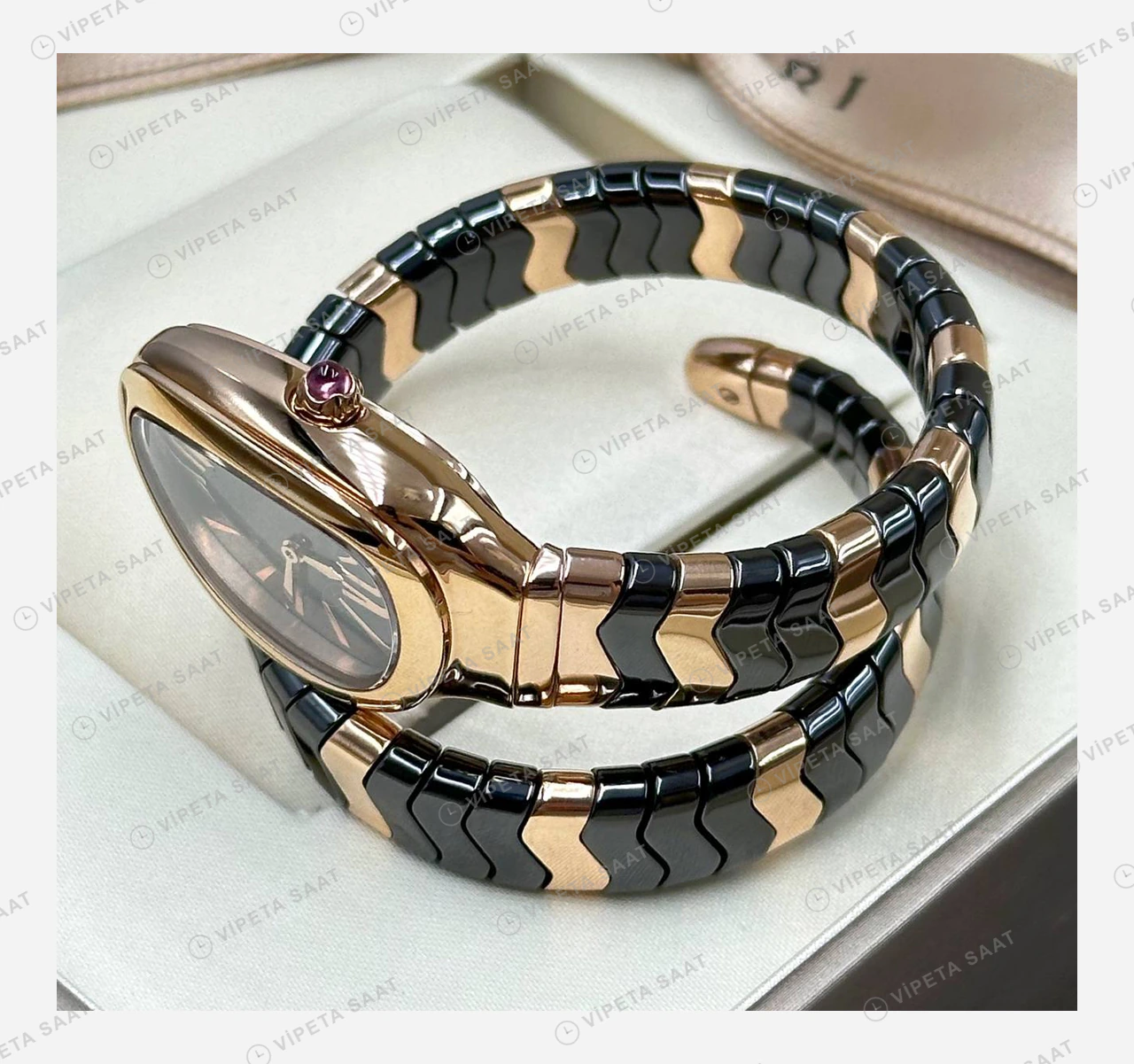 Bulgari Serpenti Çift Renk Siyah Kadran Super Clone ETA Eta Saat detay 4