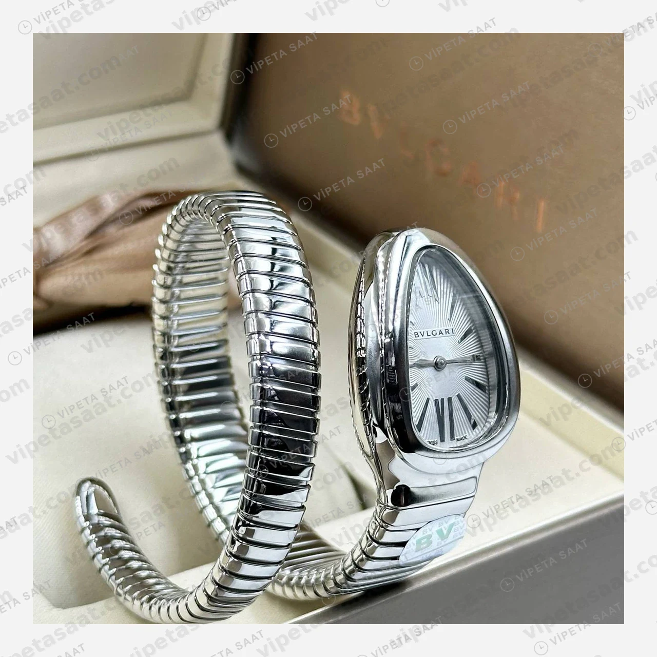 Bulgari Serpenti Tubogas Rose Çift Renk Beyaz Kadran Super Clone ETA Eta Saat detay 4