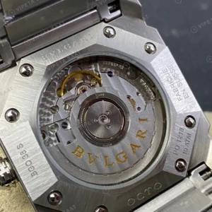 Bvlgari GMT-Master II Octo Gri Kadran Celik Kordon Super Clone Eta Eta Saat karşıdan görünüm