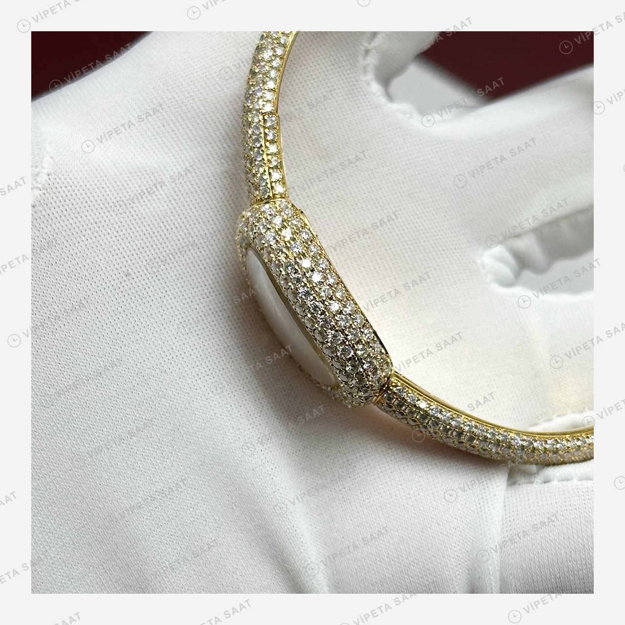 Cartier Baignoire Elmas Taşlı Bilezik Oval Super Clone ETA Eta Saat detay 5
