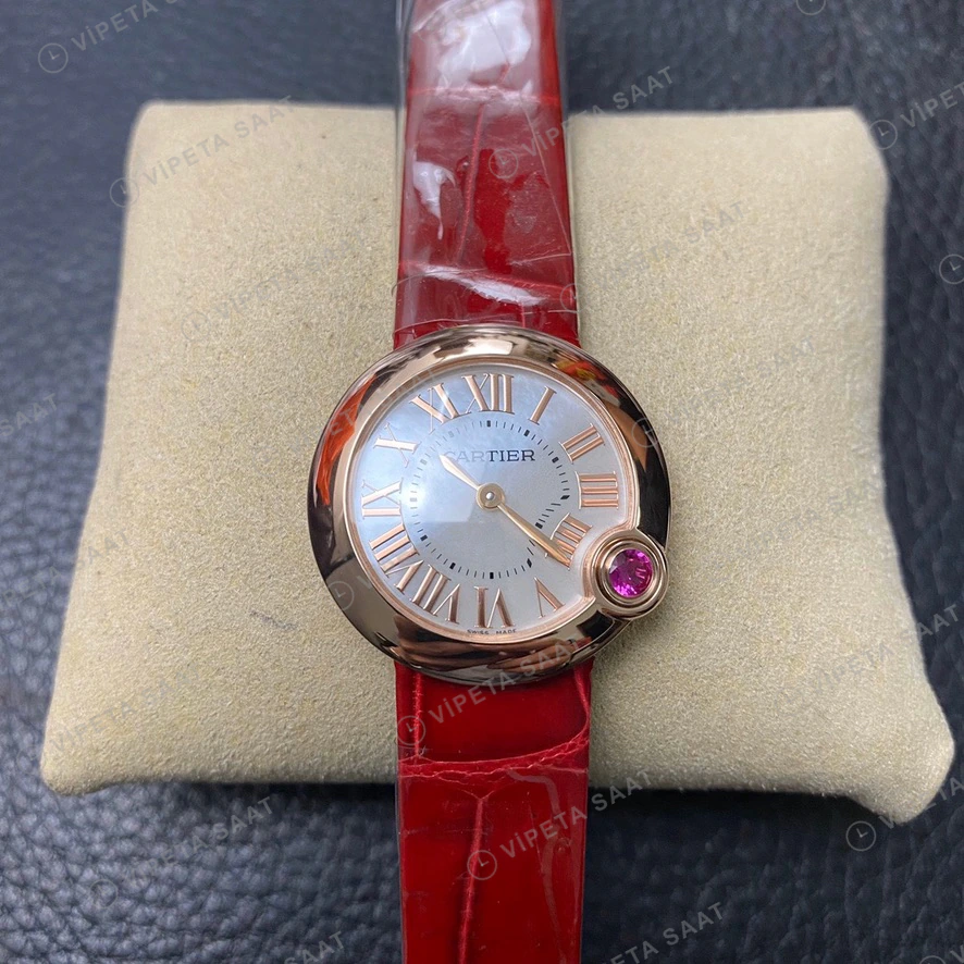 Cartier Ballon Blanc Rose Altin Kasa Sedef Kadran Kirmizi Deri Kordon Super Clone Eta Eta Saat yan görünüm