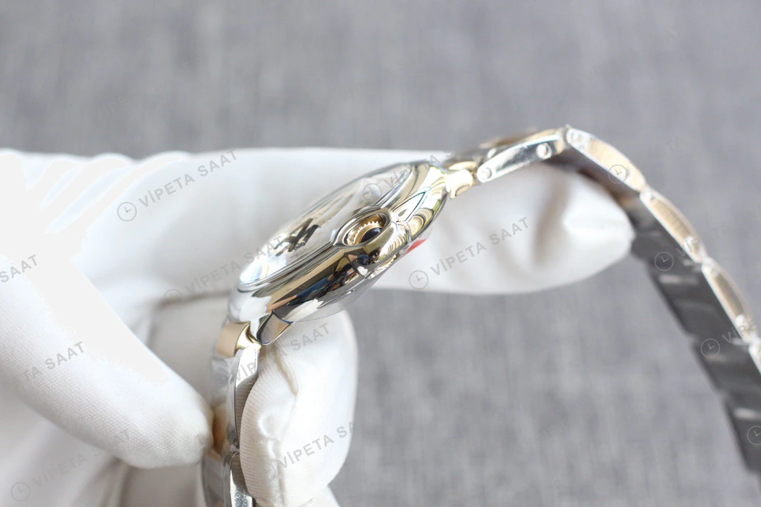 Cartier Ballon Bleu Beyaz Kadran Altin Celik Kasa Celik Kordon Super Clone Eta Eta Saat detay 8