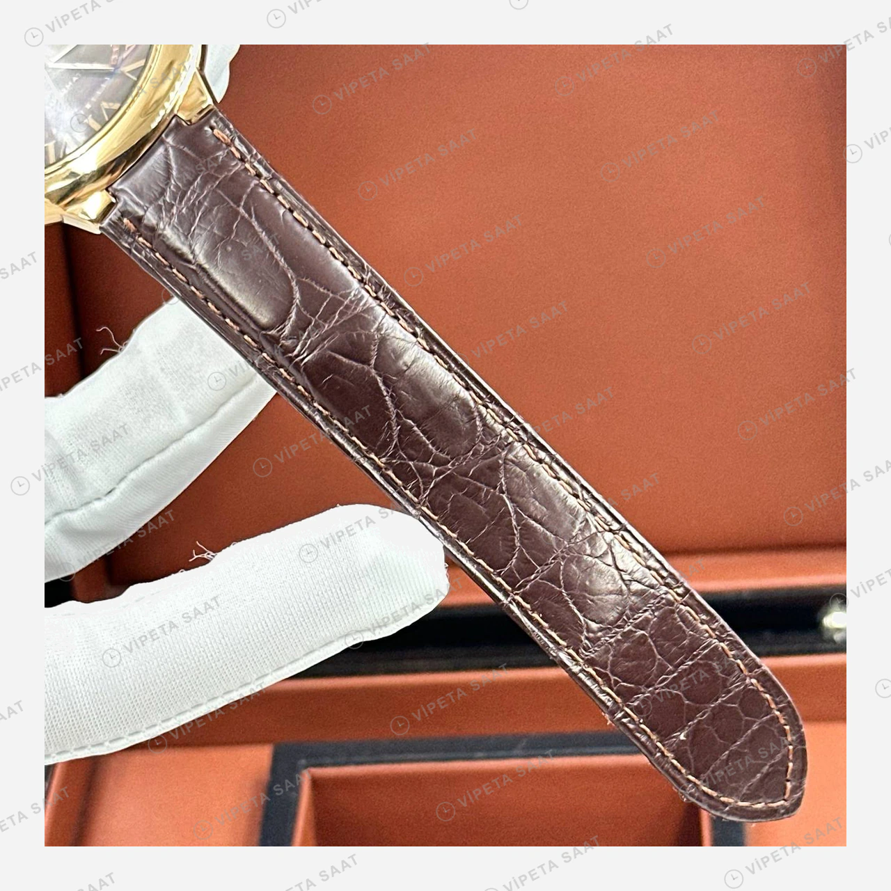 Cartier Ballon Bleu Rose Gold Kahve Kadran Deri Roman Super Clone ETA Eta Saat detay 6