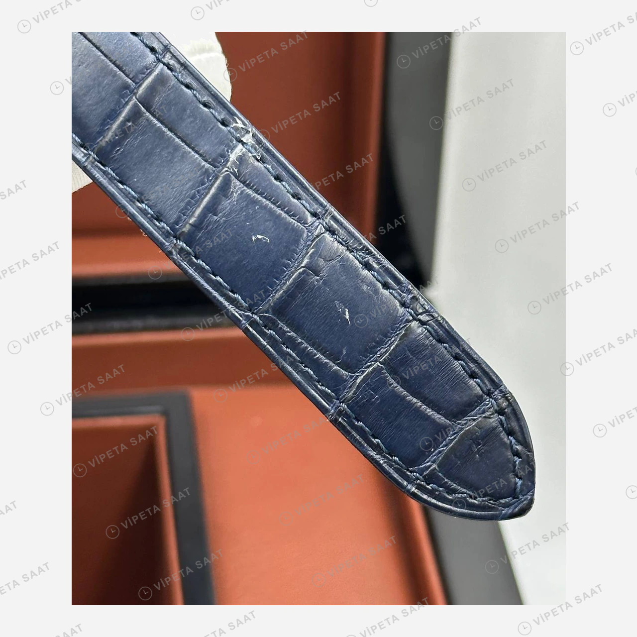 Cartier Ballon Bleu Rose Gold Mavi Kadran Deri Super Clone ETA Eta Saat detay 6