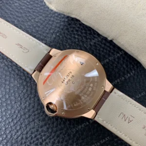 Cartier Ballon Bleu Rose Kasa Baget Bezel Gumus Kadran Kahverengi Deri Kordon Super Clone Eta Saat görünüm 1