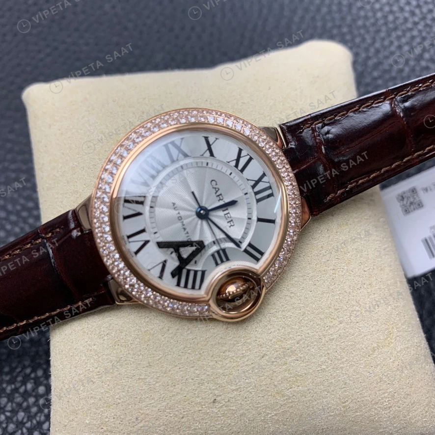 Cartier Ballon Bleu Rose Kasa Baget Bezel Gumus Kadran Kahverengi Deri Kordon Super Clone Eta Saat görünüm 10