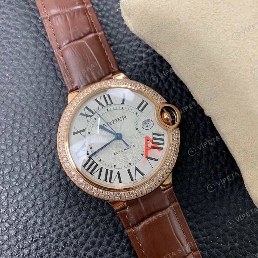 Cartier Ballon Bleu Rose Kasa Baget Bezel Gumus Kadran Kahverengi Deri Kordon Super Clone Eta Saat görünüm 8