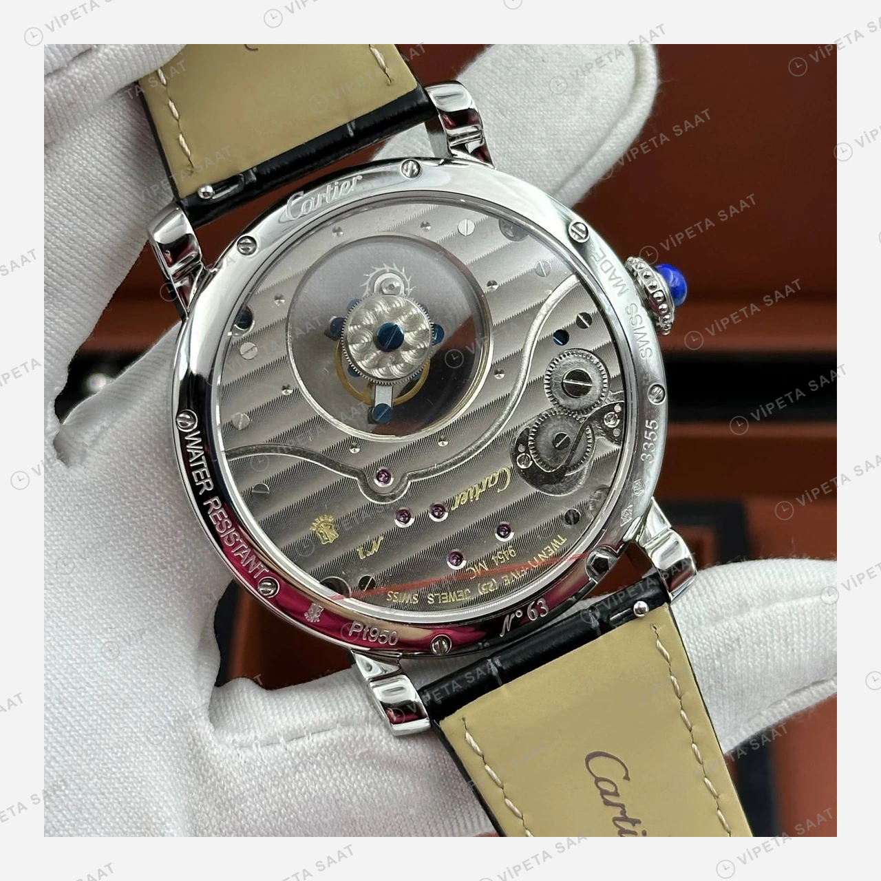 Cartier Rotonde Beyaz Tourbillon Deri Super Clone ETA Eta Saat detay 4