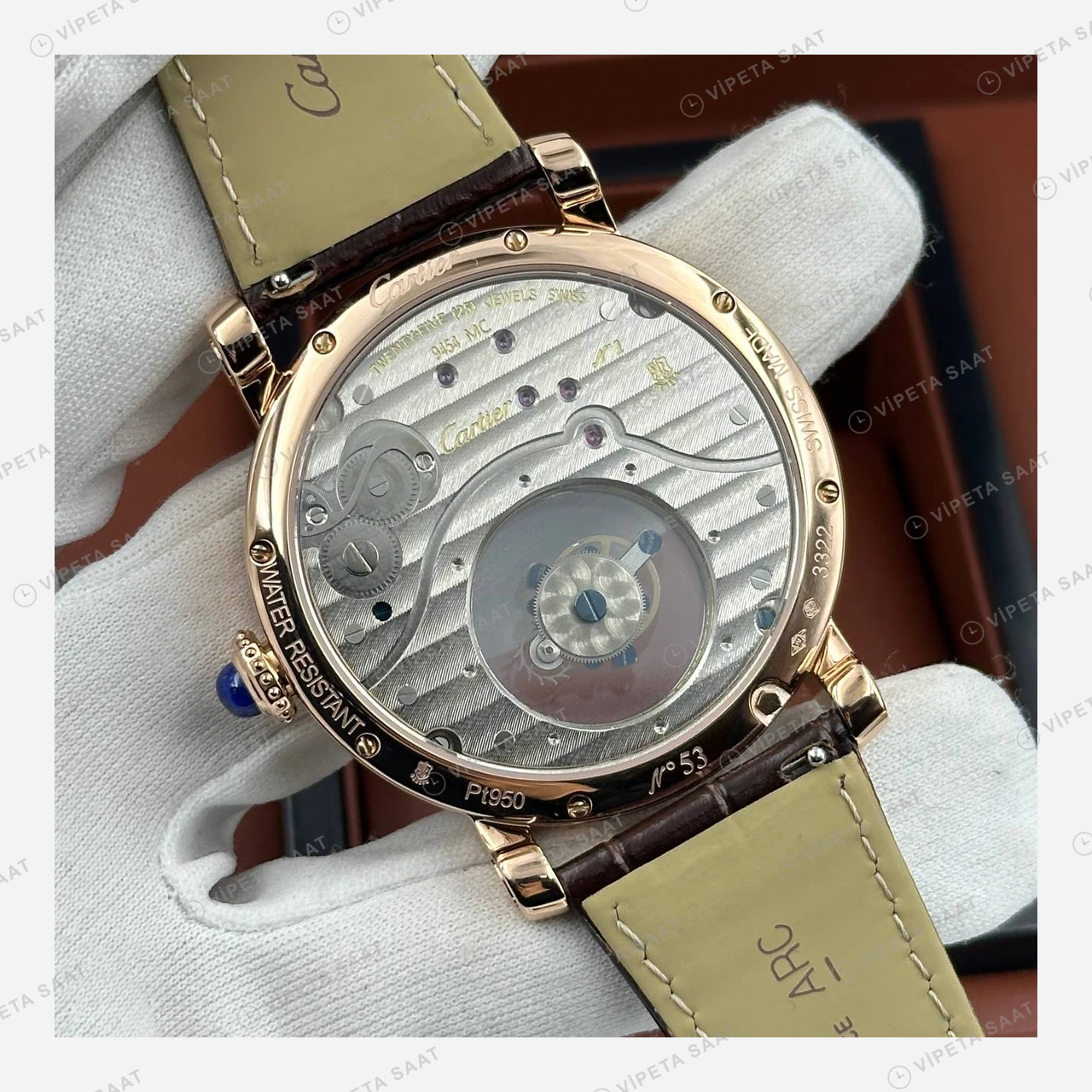 Cartier Rotonde Gümüş Gizemli Tourbillon Deri Super Clone ETA Eta Saat detay 4