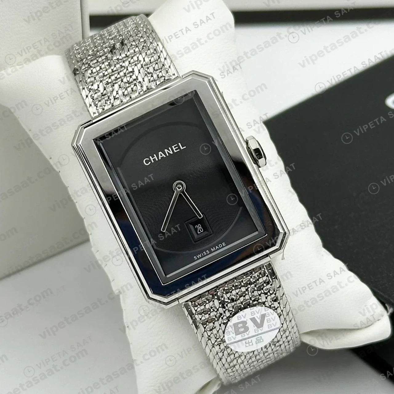 Chanel Boy-Friend Siyah Kadran Tweed Düz Super Clone ETA Saat detay 3