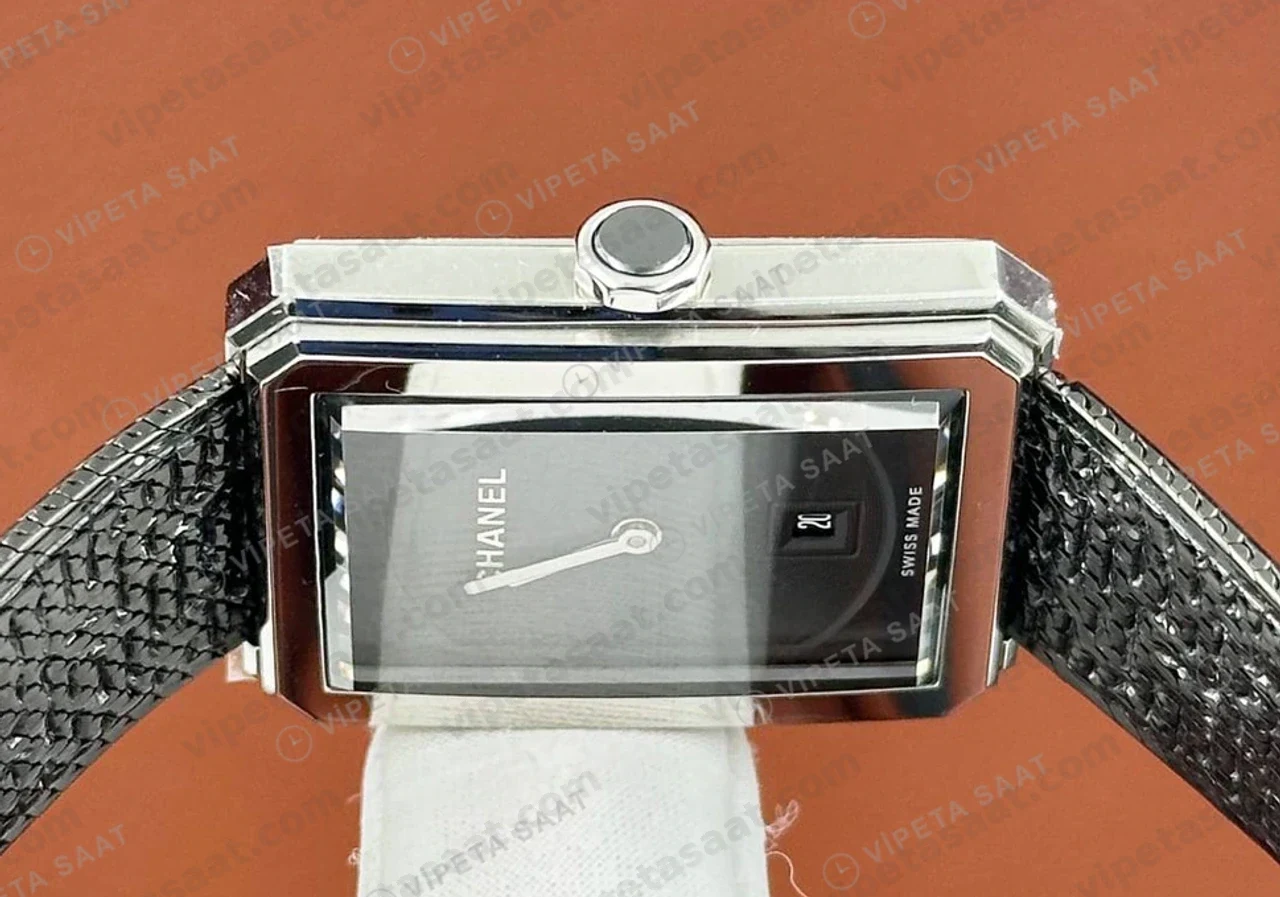 Chanel Boy-Friend Siyah Kadran Tweed Mini Super Clone ETA Saat detay 3