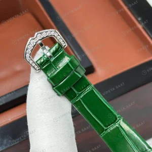Graff Diamond Elmas Taşlı Pave Yeşil Deri Super Clone ETA Saat karşıdan görünüm