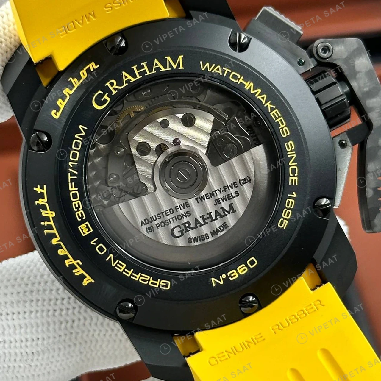 Graham Chronofighter Siyah Kronograf Sarı Kauçuk Super Clone ETA Saat detay 5