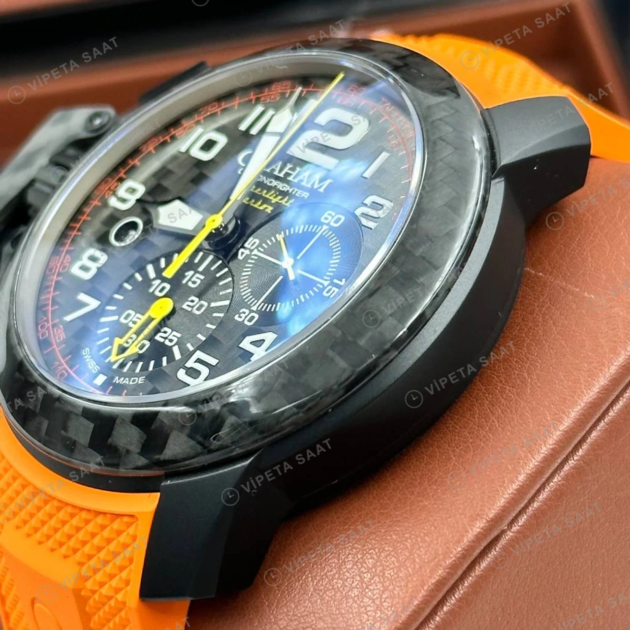 Graham Chronofighter Siyah Kronograf Turuncu Kauçuk Super Clone ETA Saat detay 4
