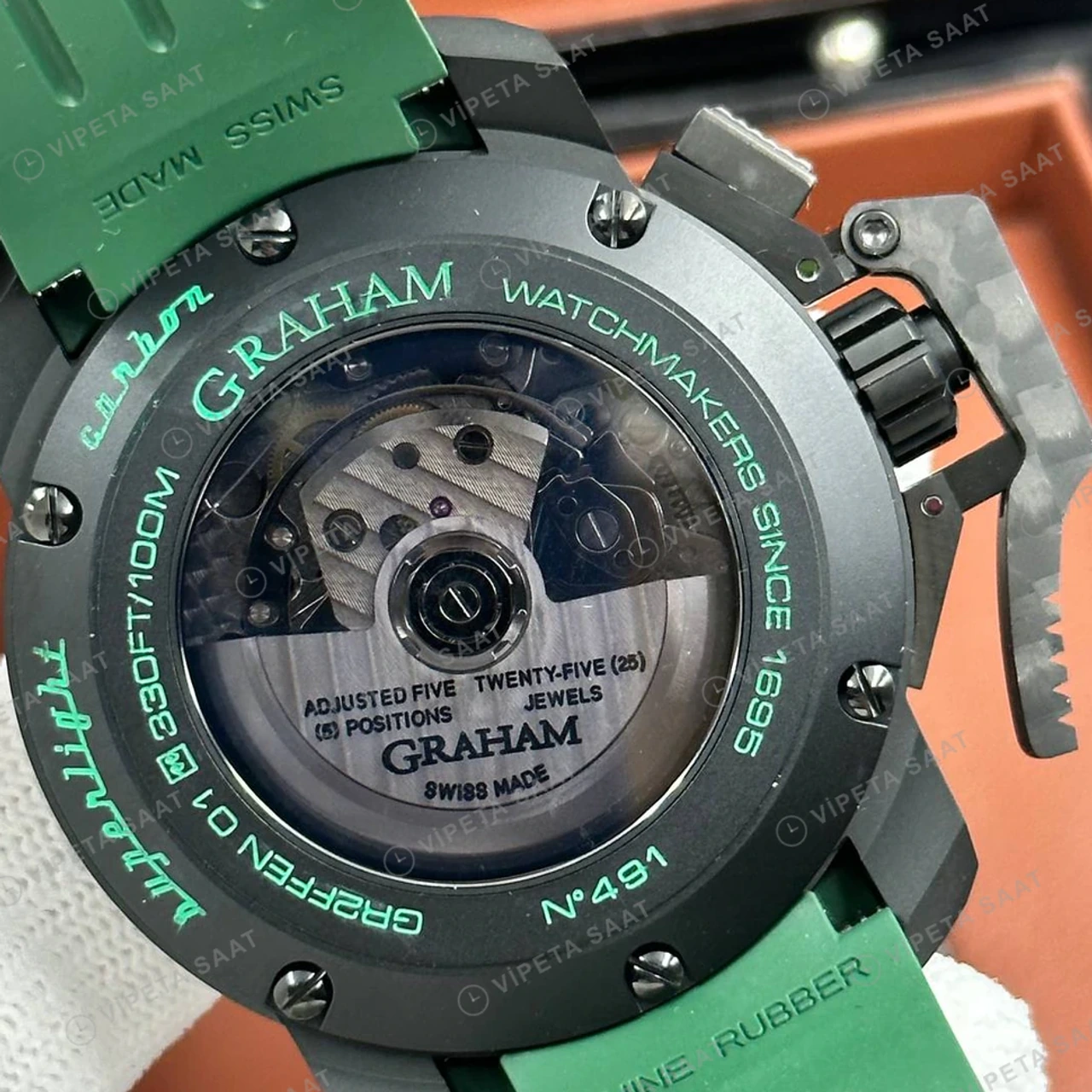 Graham Chronofighter Siyah Kronograf Yeşil Kauçuk Super Clone ETA Saat detay 5