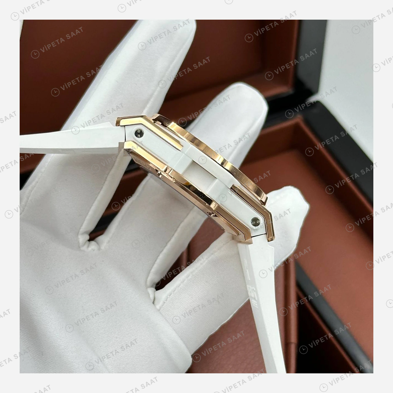 Hublot Big Bang Beyaz Kadran Baget Taşlı Deri Super Clone ETA Eta Saat detay 5