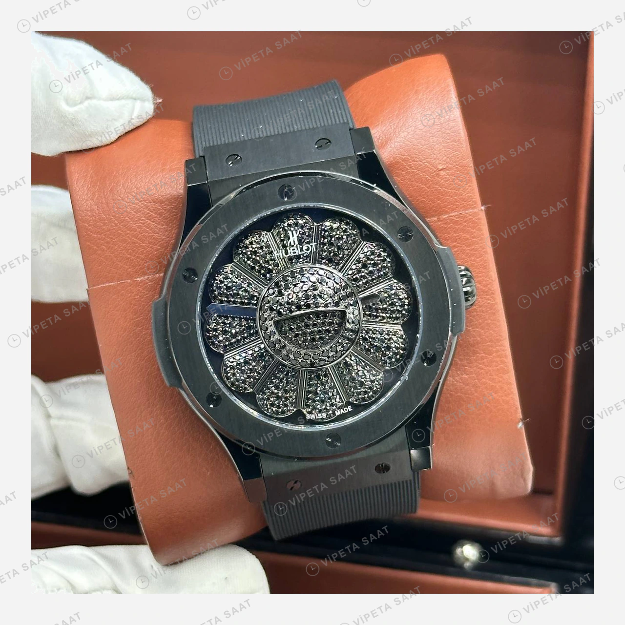 Hublot Big Bang Gümüş Çiçek Pave Kadran Kauçuk Super Clone ETA Eta Saat detay 6