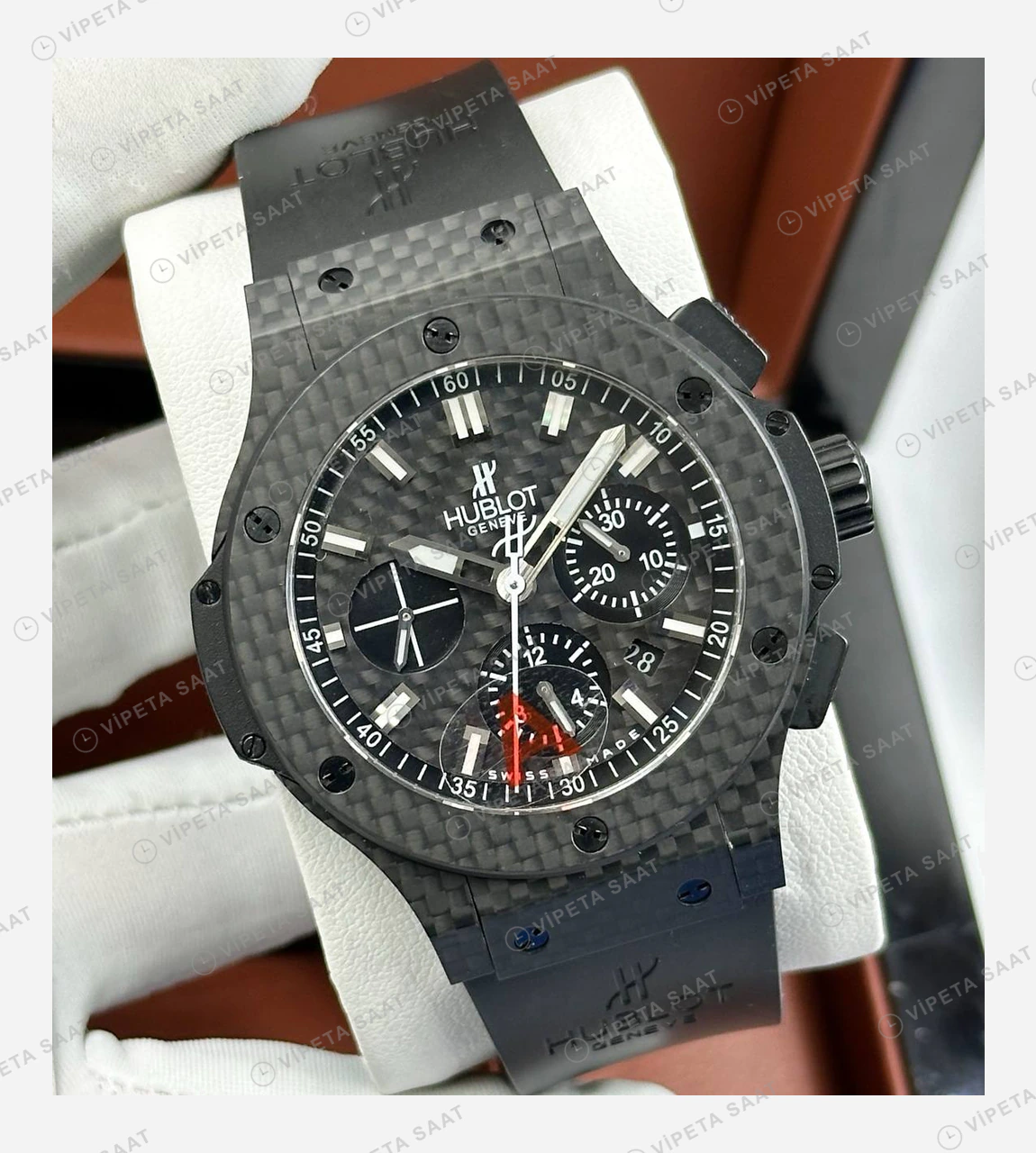 Hublot Big Bang Karbon Siyah Kronograf Kauçuk Super Clone ETA Eta Saat detay 6
