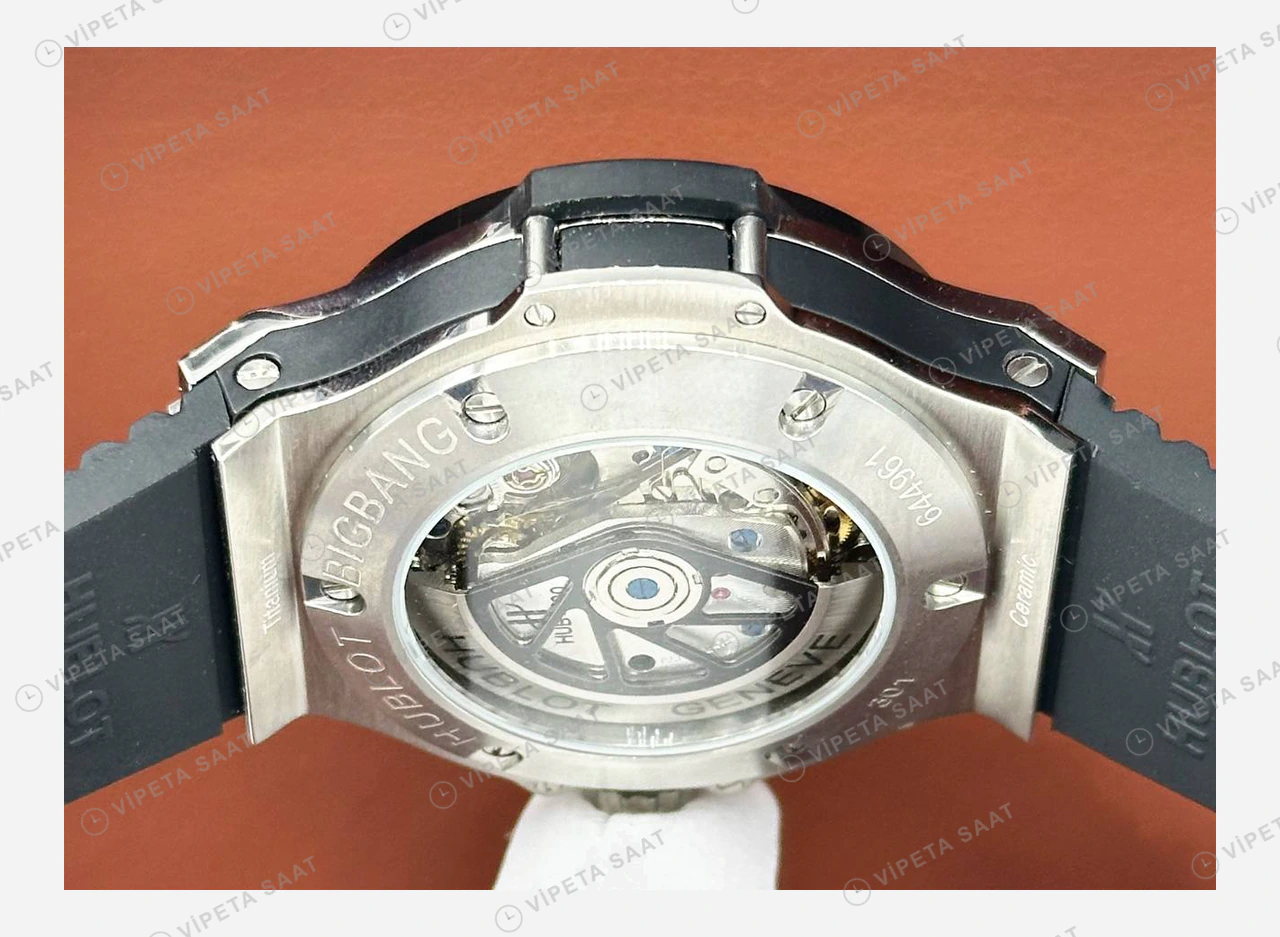 Hublot Big Bang Mavi Seramik Kronograf Kauçuk Super Clone ETA Eta Saat detay 3