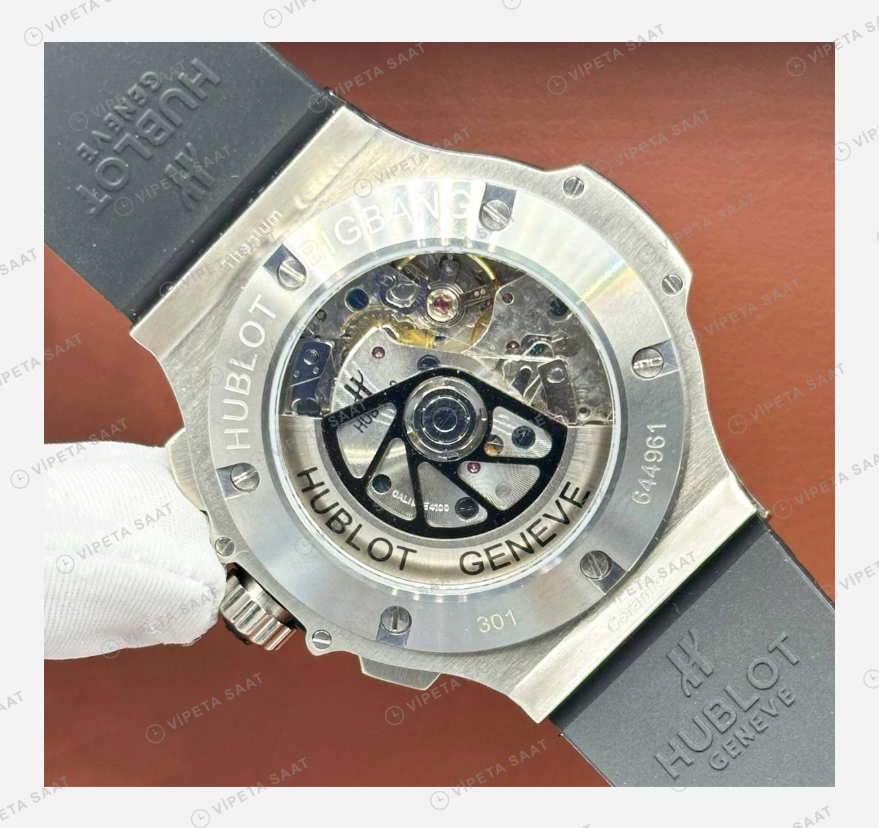 Hublot Big Bang Mavi Seramik Kronograf Kauçuk Super Clone ETA Eta Saat detay 6