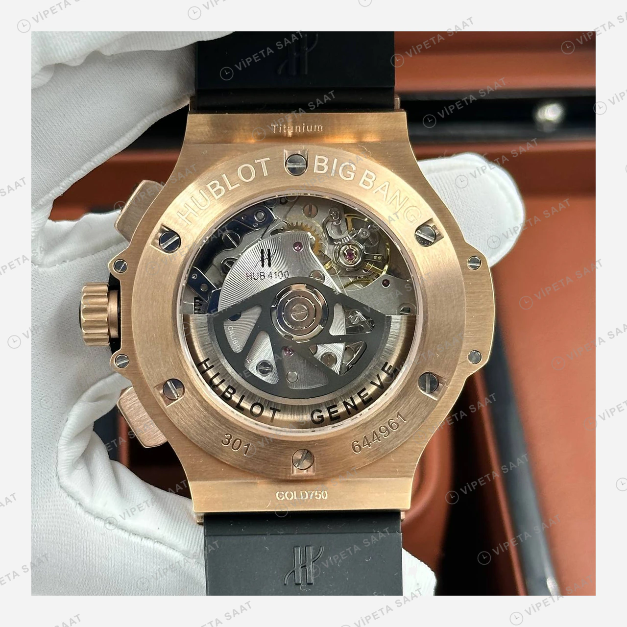 Hublot Big Bang Rose Seramik Skeleton Kronograf Super Clone ETA Eta Saat detay 6