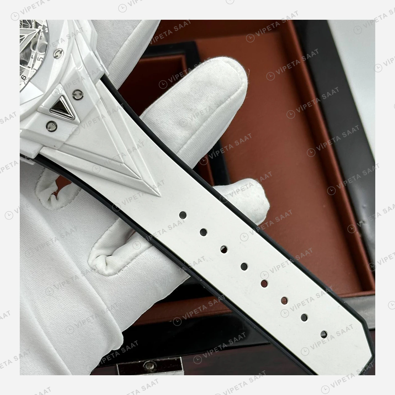 Hublot Big Bang Sang Bleu Beyaz Geometrik Skeleton Kauçuk Super Clone ETA Eta Saat detay 6