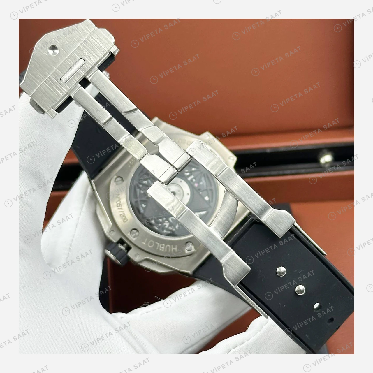 Hublot Big Bang Sang Bleu Çelik Geometrik Skeleton Kauçuk Super Clone ETA Eta Saat detay 6