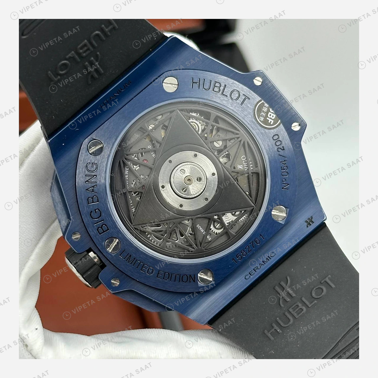 Hublot Big Bang Sang Bleu Mavi Geometrik Skeleton Kauçuk Super Clone ETA Eta Saat detay 5