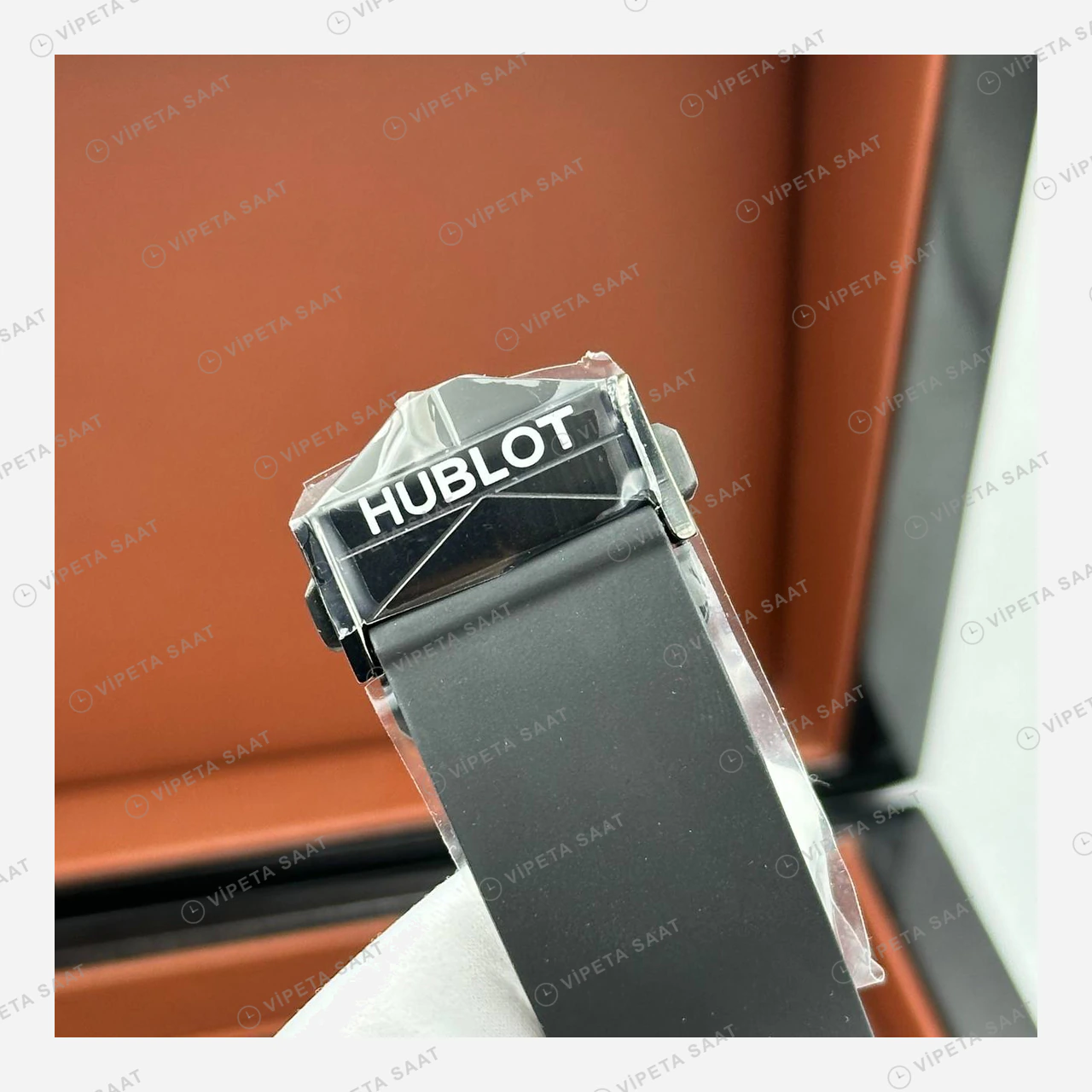 Hublot Big Bang Sang Bleu Siyah Seramik Geometrik Skeleton Super Clone ETA Eta Saat detay 3