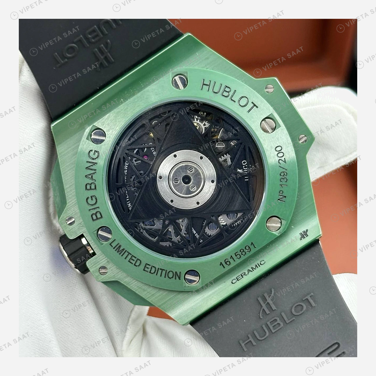 Hublot Big Bang Sang Bleu Yeşil Geometrik Skeleton Kauçuk Super Clone ETA Eta Saat detay 5