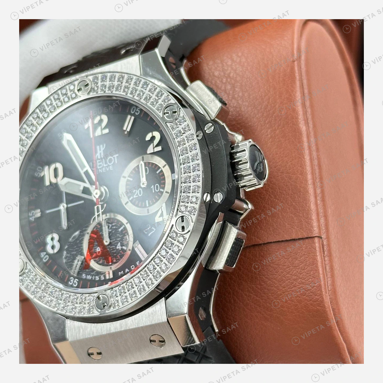 Hublot Big Bang Siyah Kronograf Elmas Taşlı Bezel Super Clone ETA Eta Saat detay 4