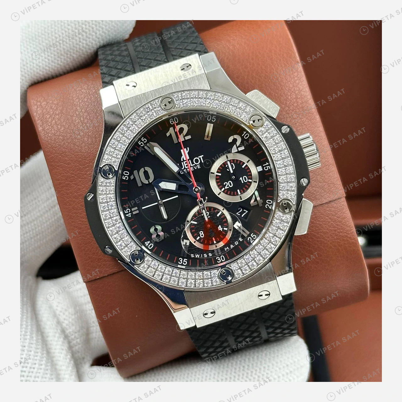 Hublot Big Bang Siyah Kronograf Elmas Taşlı Bezel Super Clone ETA Eta Saat detay 5