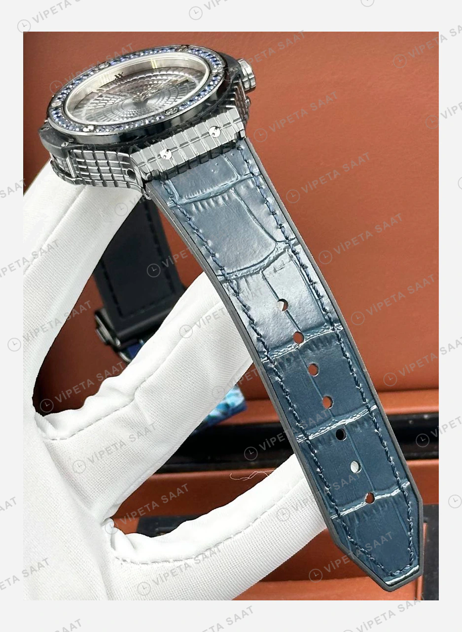 Hublot Big Bang Siyah Pave Mavi Taşlı Kauçuk Super Clone ETA Eta Saat detay 6