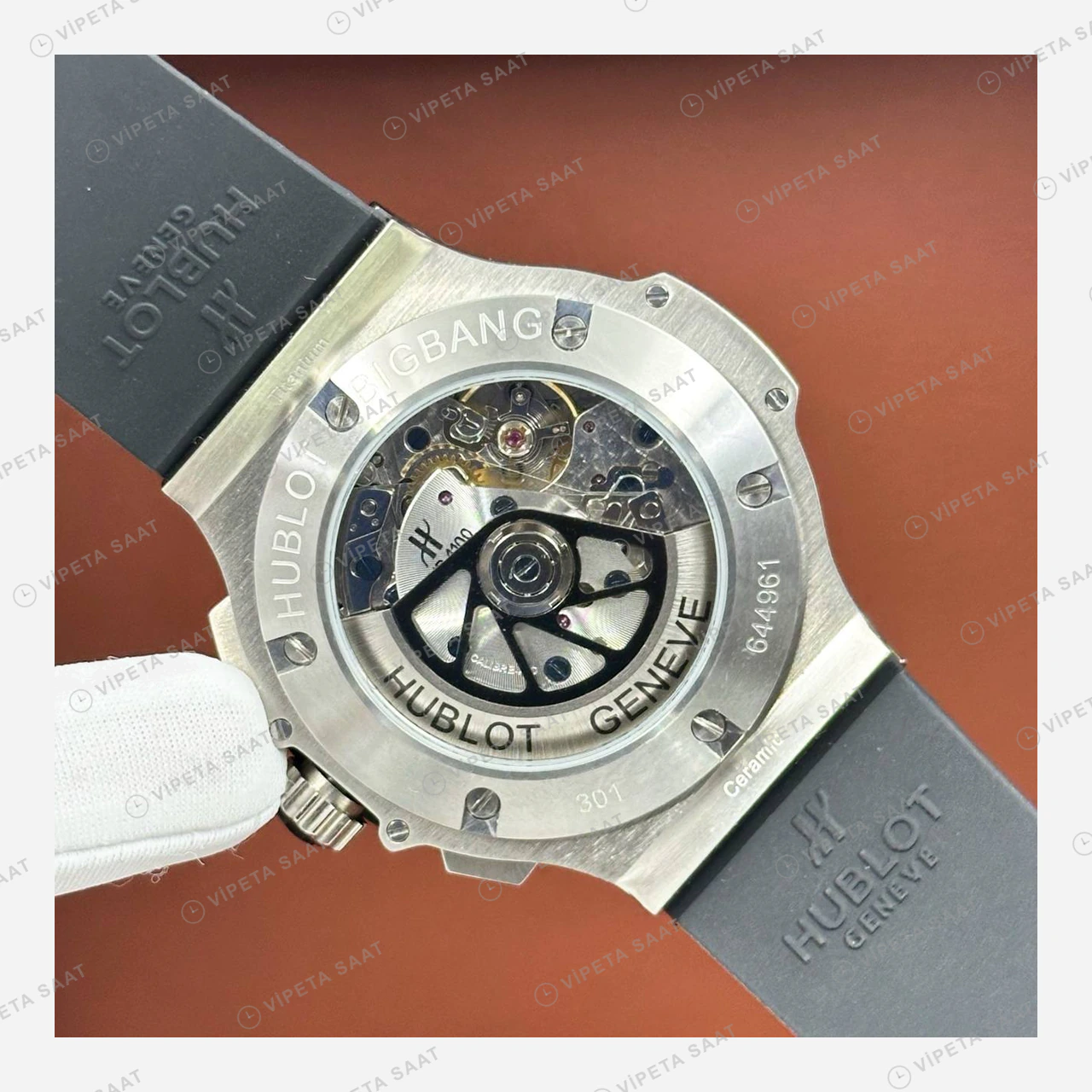 Hublot Big Bang Siyah Seramik Kronograf Gündüz Super Clone ETA Eta Saat detay 4