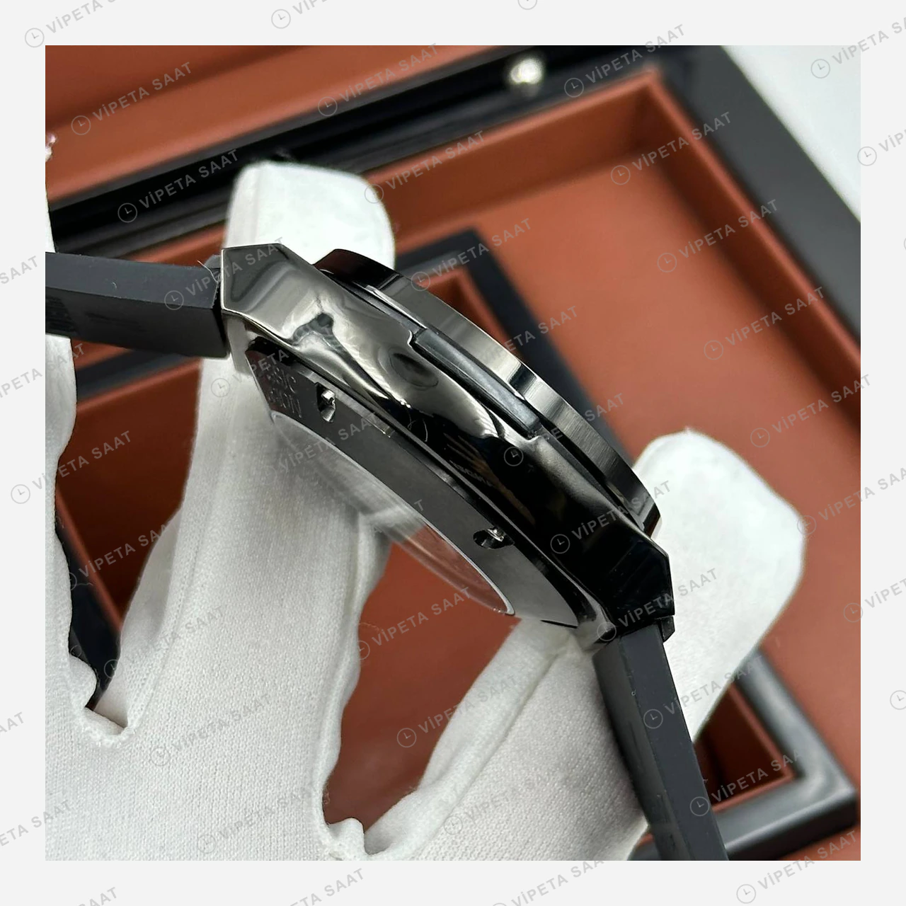 Hublot Big Bang Siyah Seramik Skeleton Kronograf Kauçuk Super Clone ETA Eta Saat detay 3
