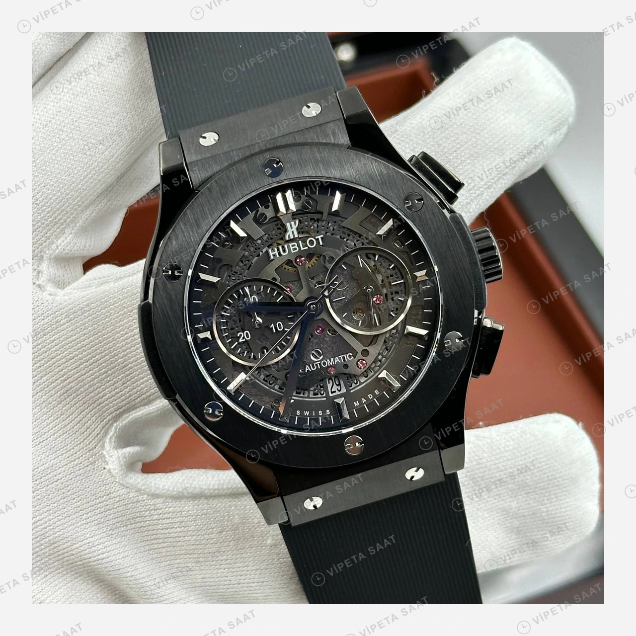 Hublot Big Bang Siyah Seramik Skeleton Kronograf Kauçuk Super Clone ETA Eta Saat detay 5