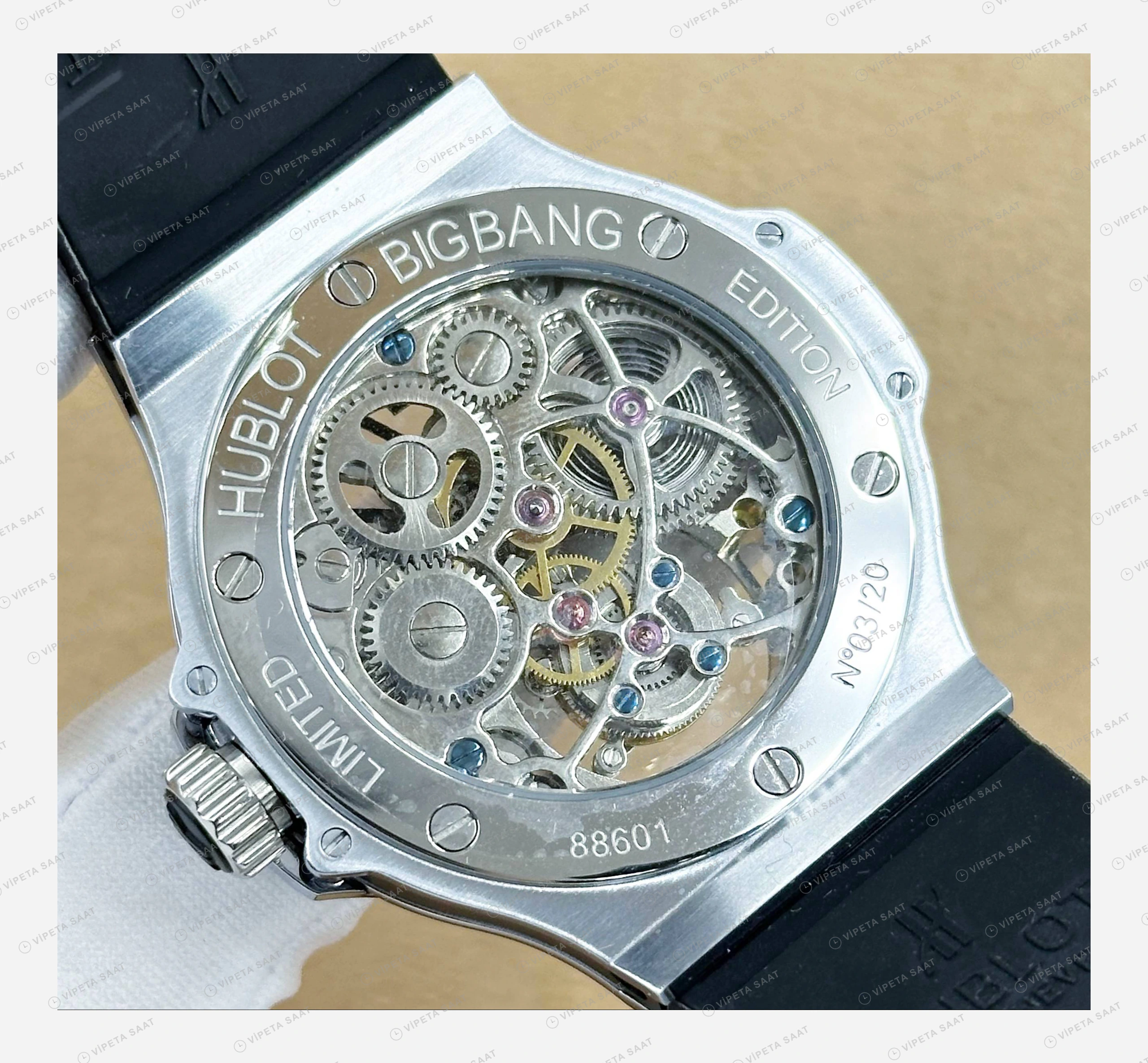 Hublot Big Bang Siyah Tourbillon Elmas Skeleton Kauçuk Super Clone ETA Eta Saat detay 6