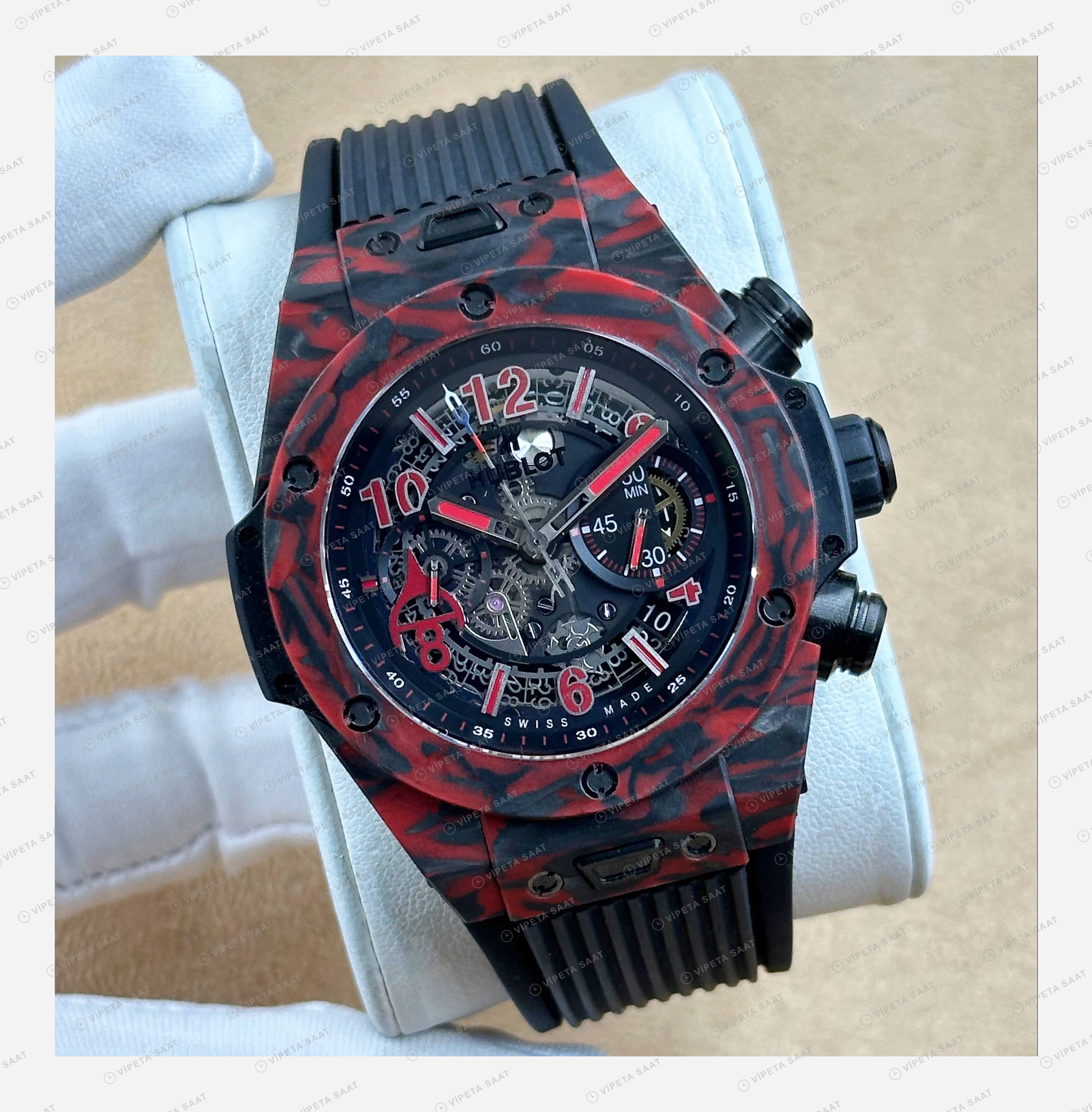 Hublot Big Bang Unico Kırmızı Karbon Skeleton Kronograf Kauçuk Super Clone ETA Eta Saat detay 5