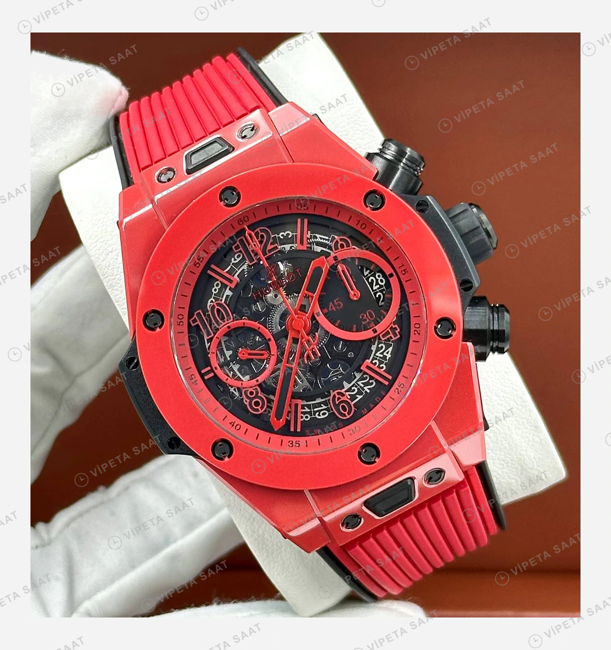 Hublot Big Bang Unico Kırmızı Seramik Skeleton Kronograf Super Clone ETA Eta Saat detay 5