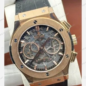 Hublot Big Bang Unico Rose Skeleton Kronograf Gündüz Kauçuk Super Clone ETA Eta Saat yan görünüm