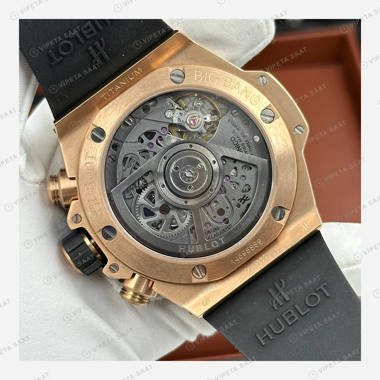 Hublot Big Bang Unico Siyah Seramik Skeleton Kronograf Super Clone ETA Eta Saat detay 6