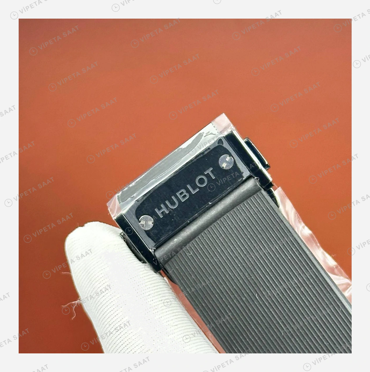 Hublot Classic Fusion Karbon Gri Kadran Deri Super Clone ETA Eta Saat detay 6