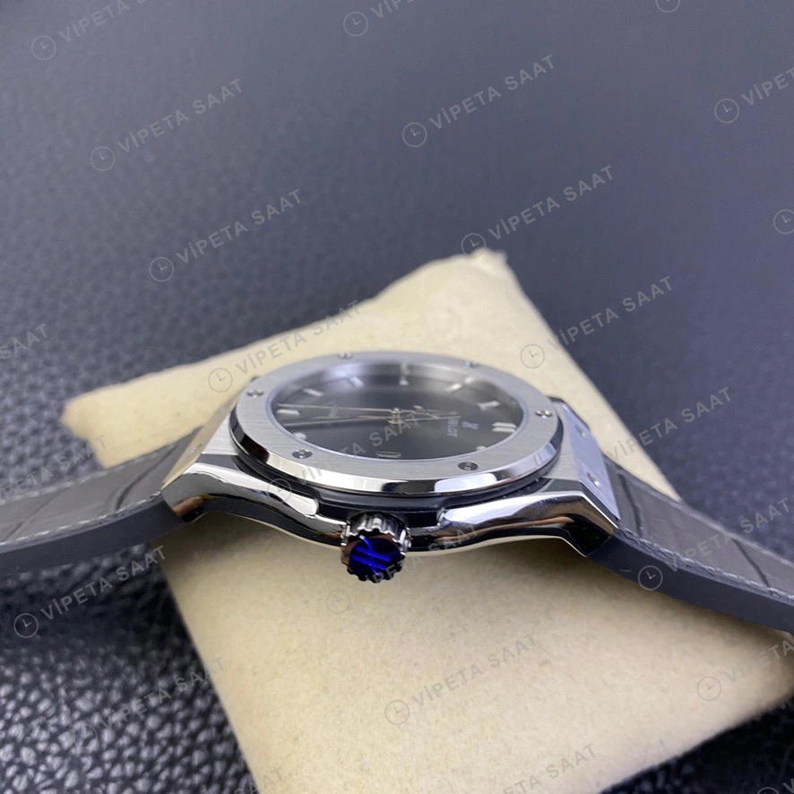 Hublot Classic Fusion Mavi Kadran Celik Kordon Super Clone Eta Eta Saat detay 4
