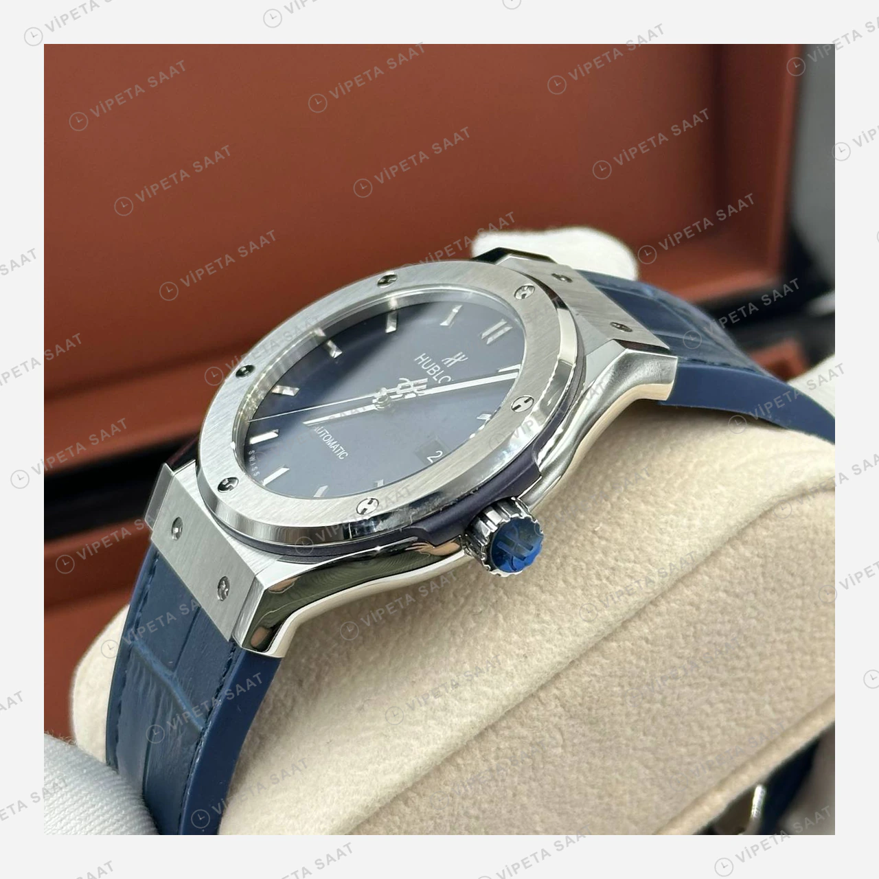 Hublot Classic Fusion Mavi Kadran Deri Gece Super Clone ETA Eta Saat detay 6