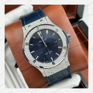 Hublot Classic Fusion Mavi Kadran Elmas Taşlı Deri Super Clone ETA Eta Saat yan görünüm