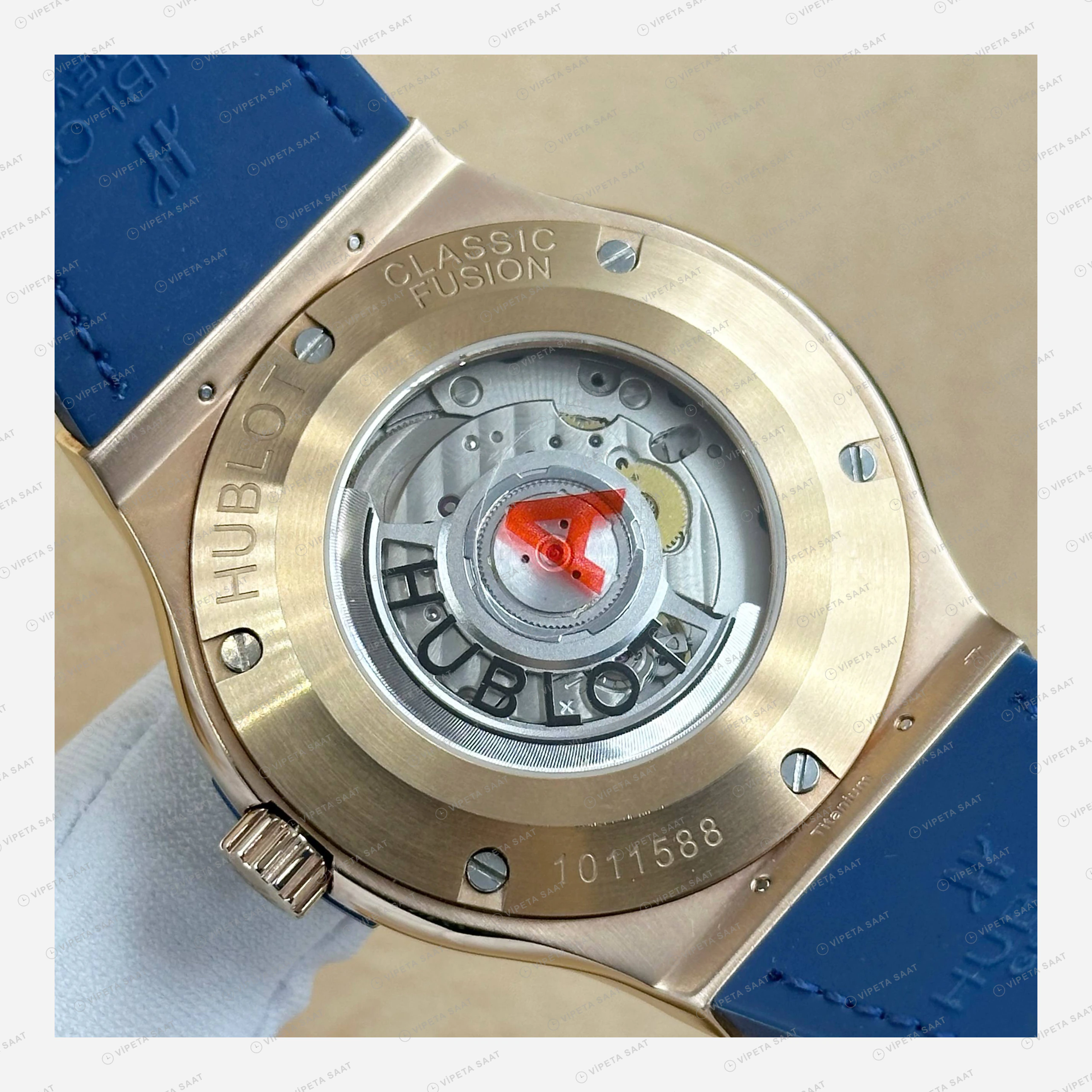 Hublot Classic Fusion Rose Gold Mavi Kadran Deri Lacivert Super Clone ETA Eta Saat detay 6