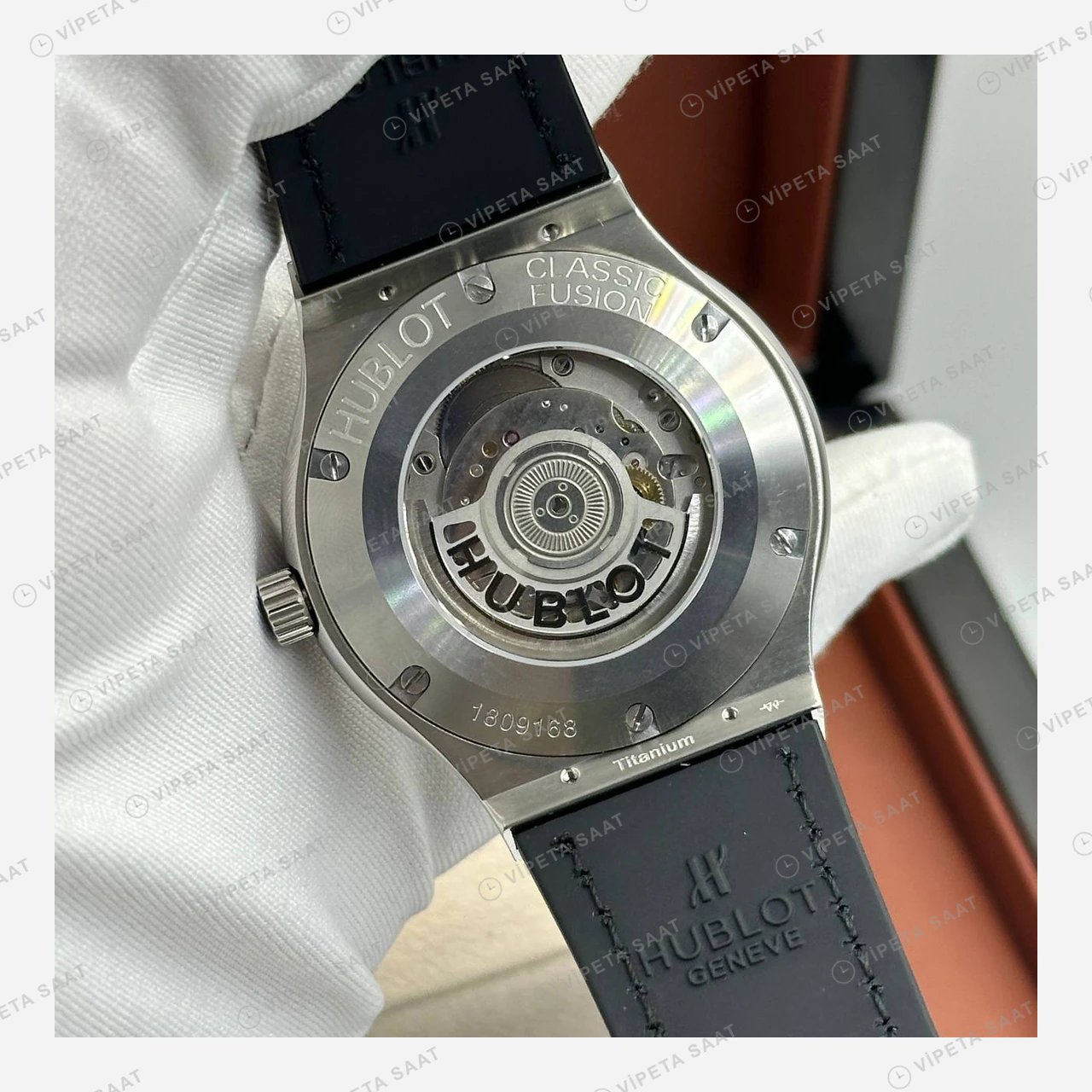 Hublot Classic Fusion Rose Gold Siyah Kadran Deri Klasik Super Clone ETA Eta Saat detay 6