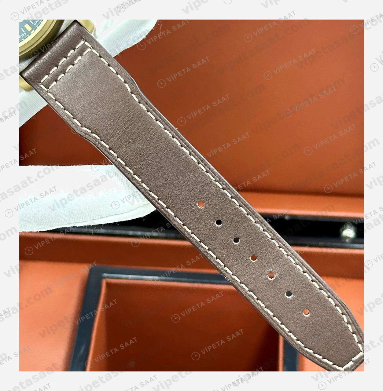 IWC Pilot Mark Yeşil Kadran Bronz Deri Gündüz Super Clone ETA Eta Saat detay 5