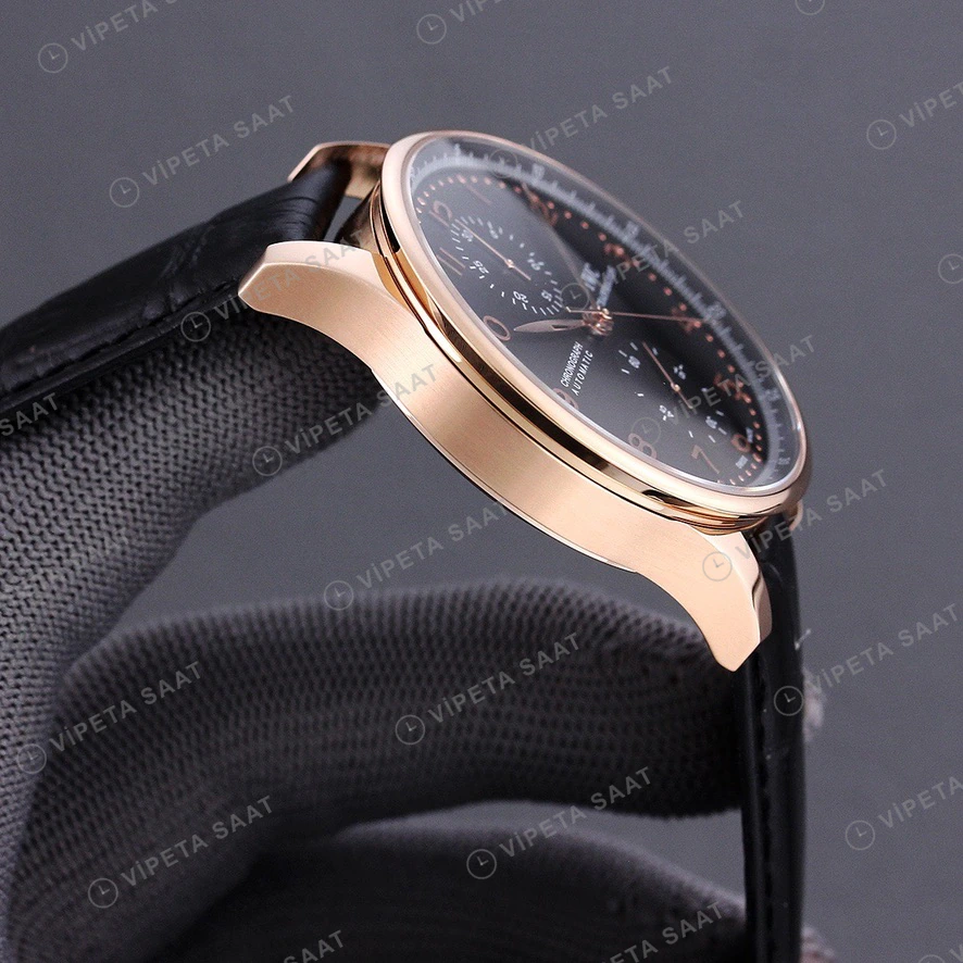 IWC Portugieser Chronograph Siyah Kadran Rose Kasa Siyah Deri Kordon Super Clone Eta Eta Saat detay 4