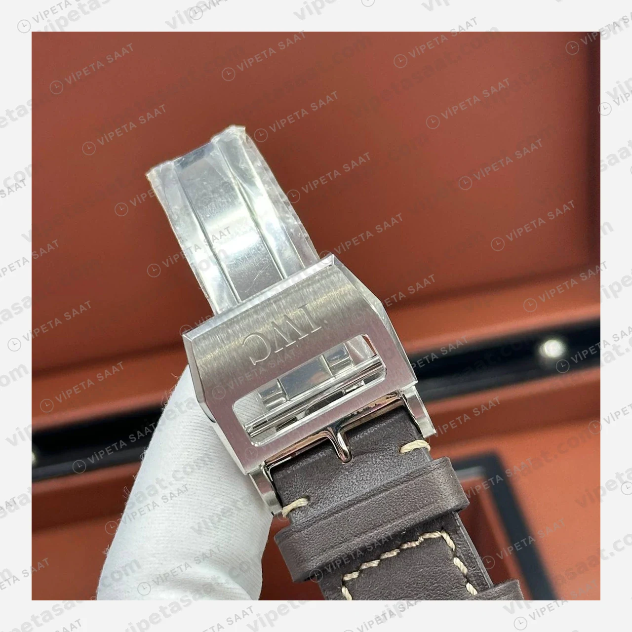 IWC Portugieser Mavi Tourbillon Deri Super Clone ETA Eta Saat detay 3